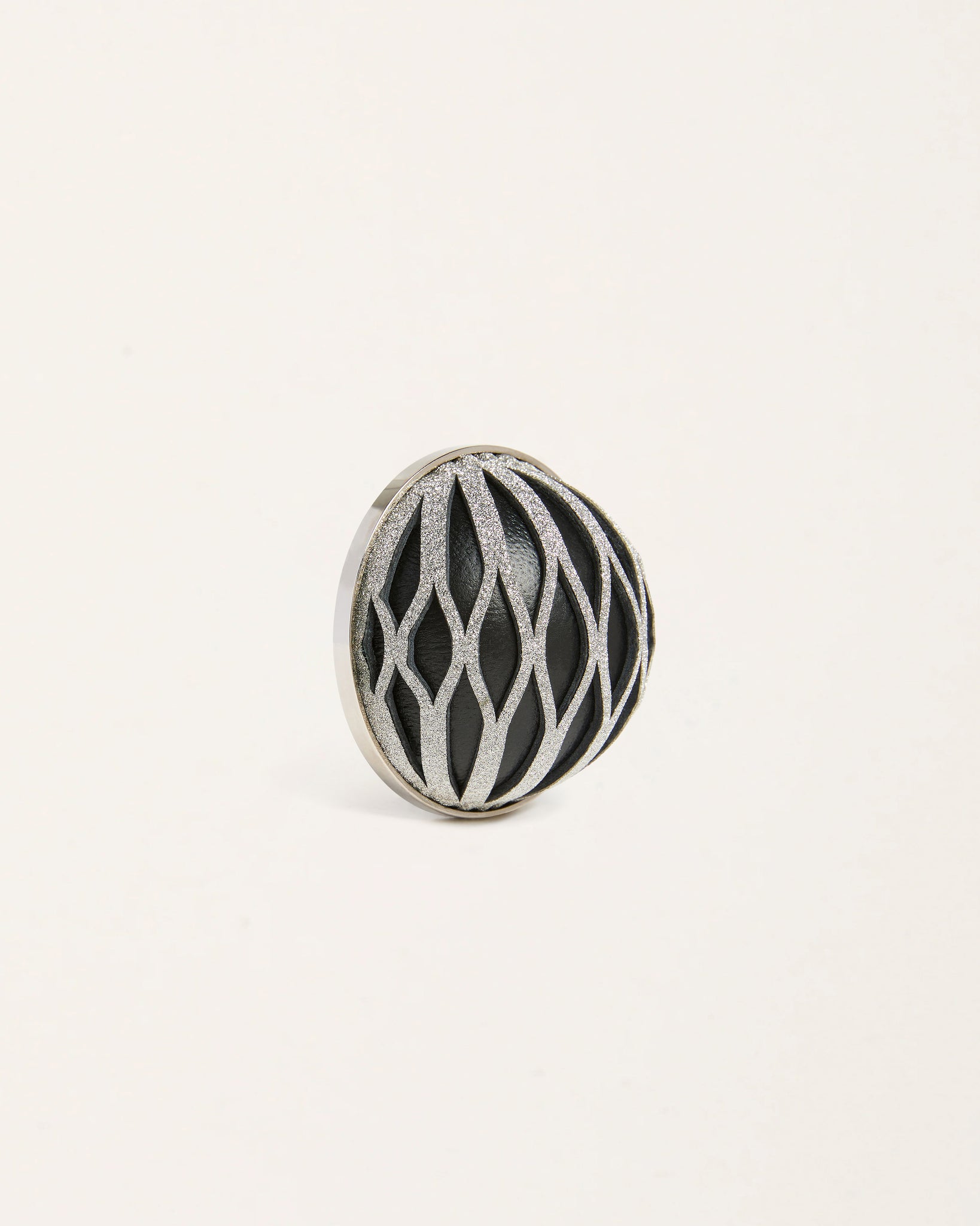 Meteora Crystal Silver