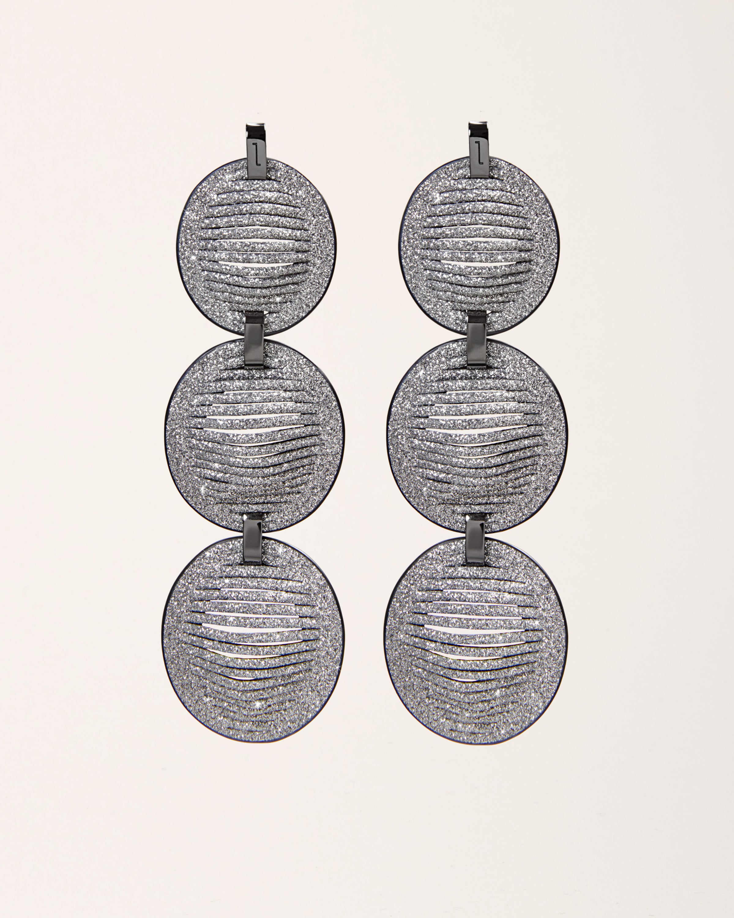 Eclipse Crystal Silver