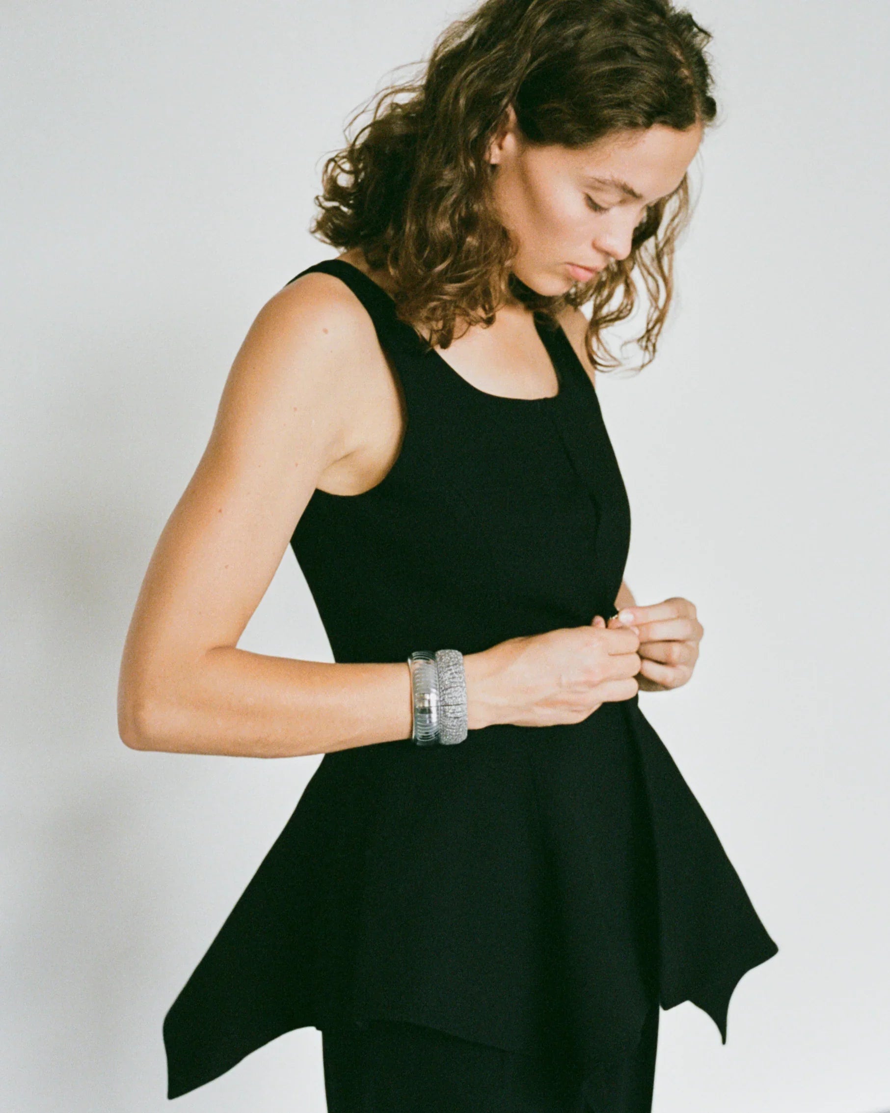 gid://shopify/ProductImage/77302147350871