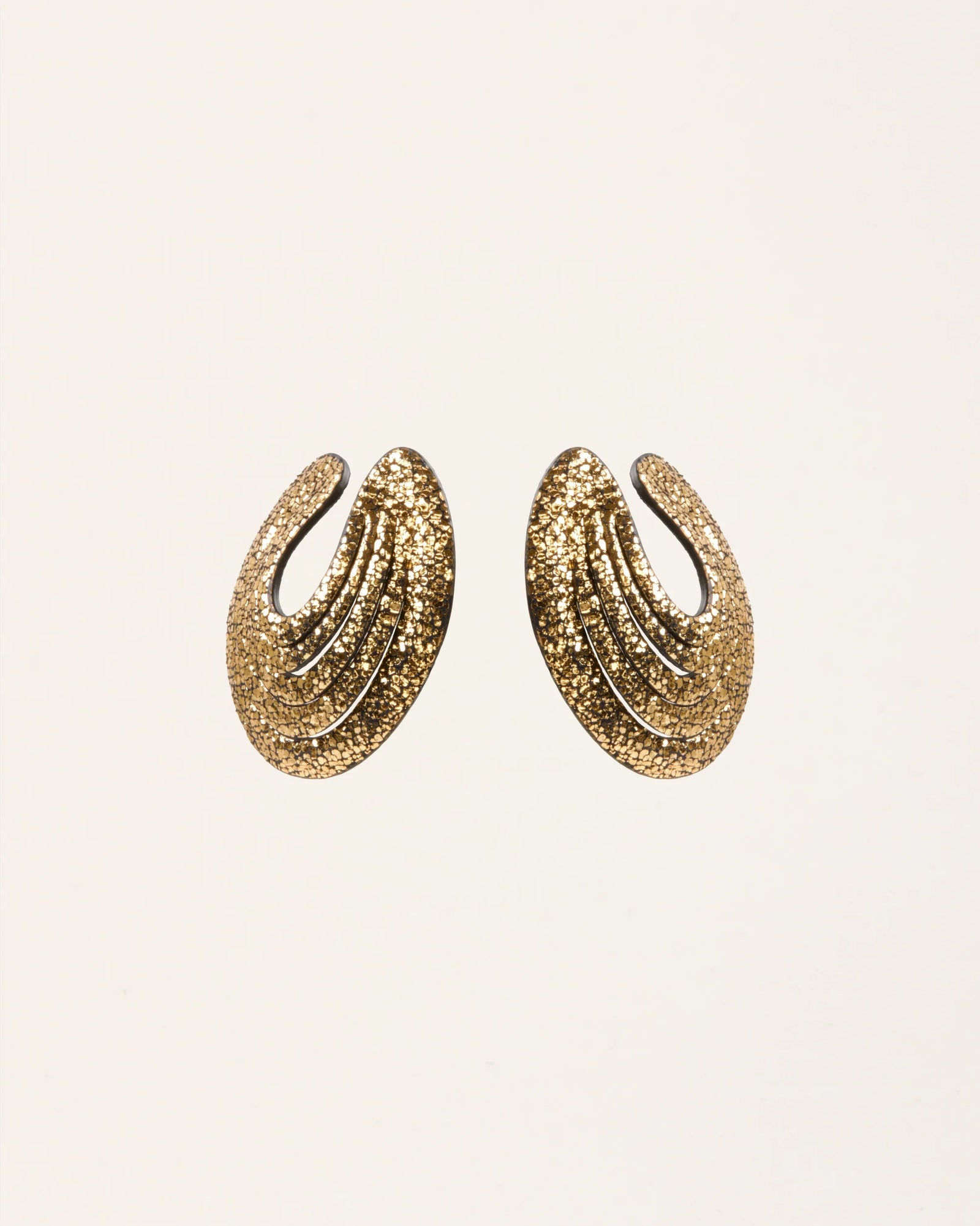 gid://shopify/ProductImage/77385338945879