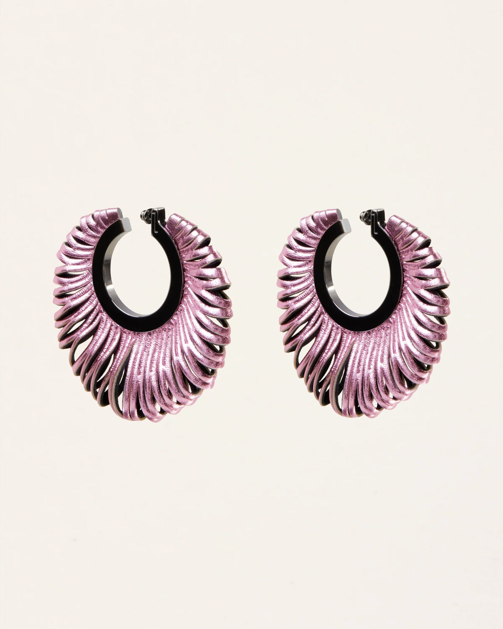 Revolve