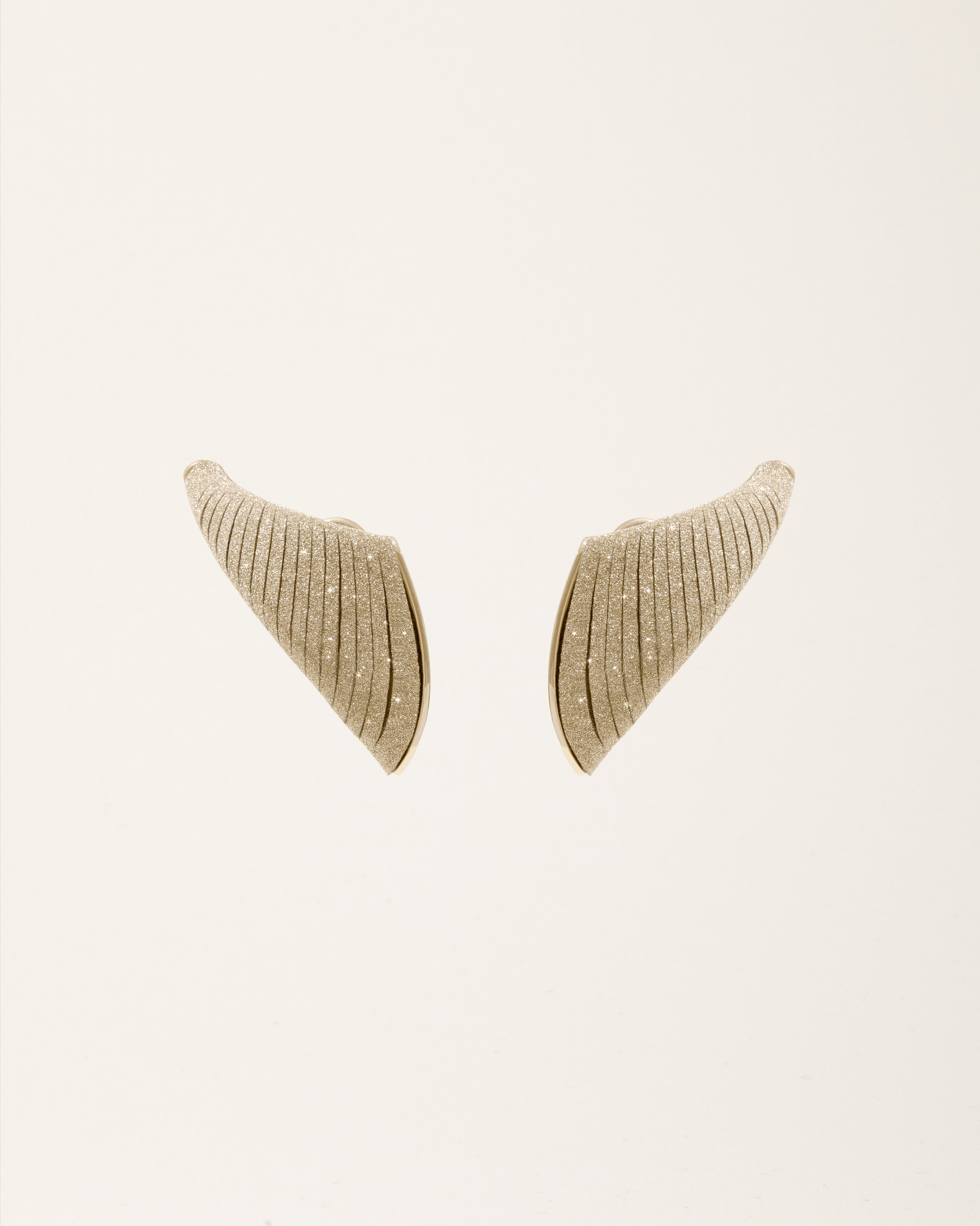 Sinuous Earrings Crystal Gold