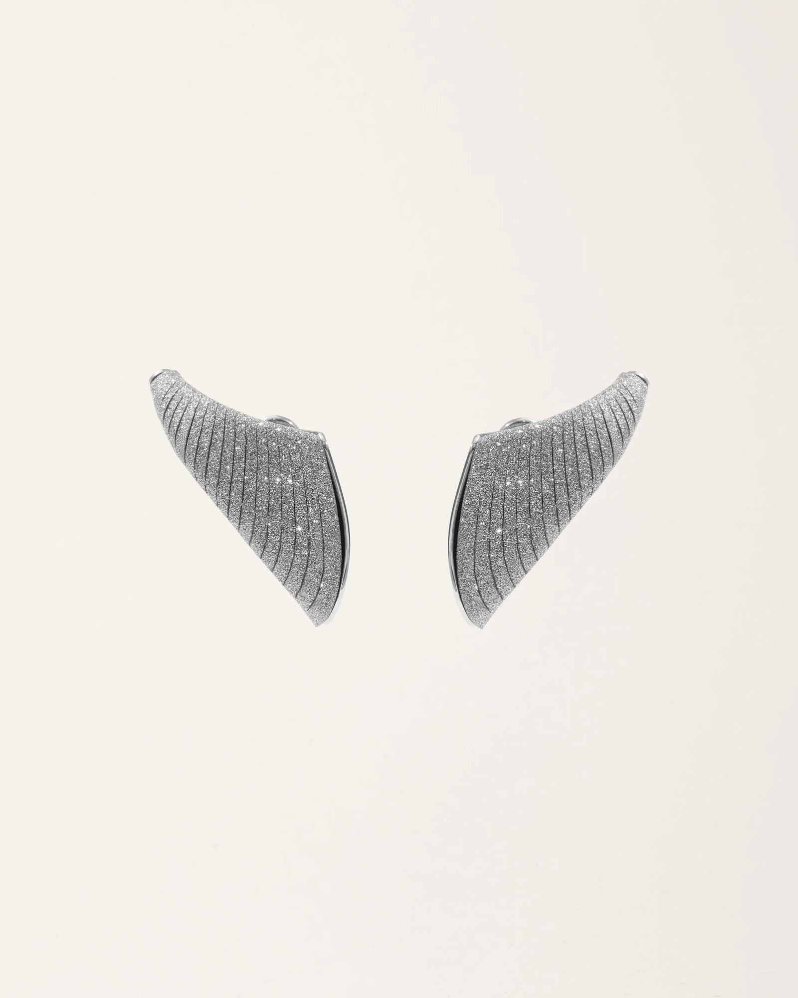 gid://shopify/ProductImage/77386929078615