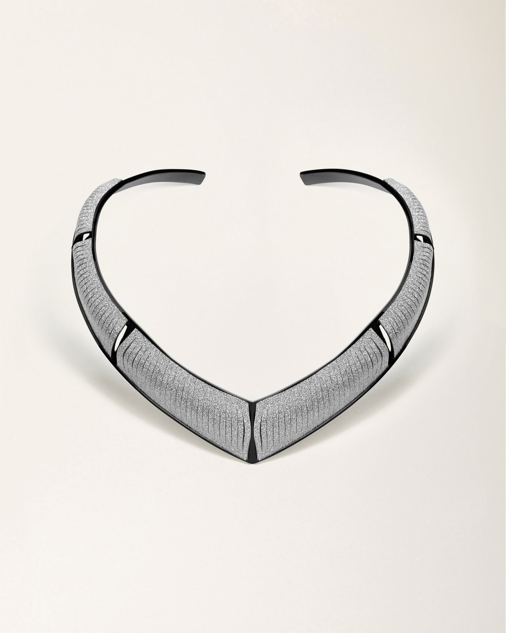 Nemesi Crystal Silver