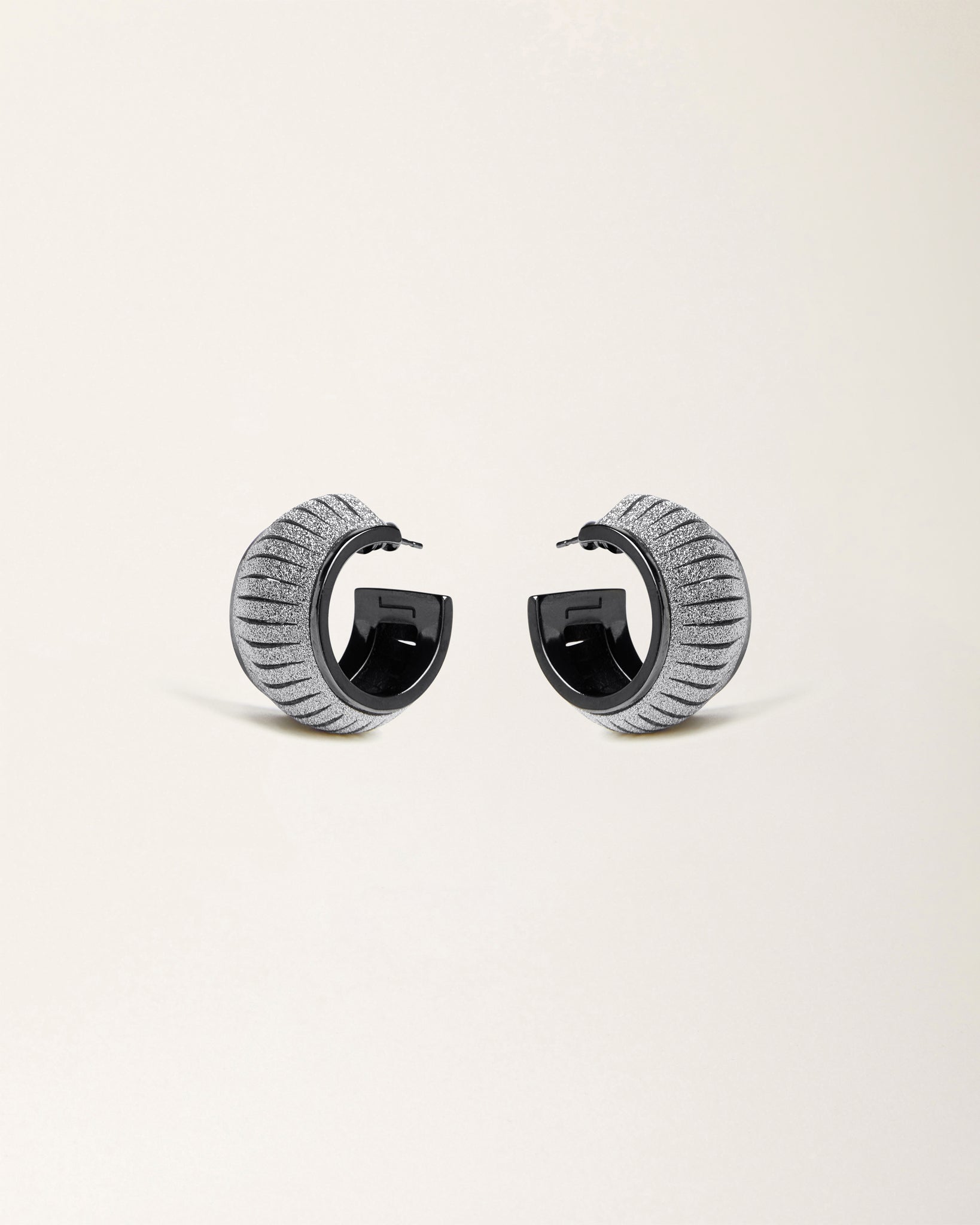 Cosmo Crystal Silver