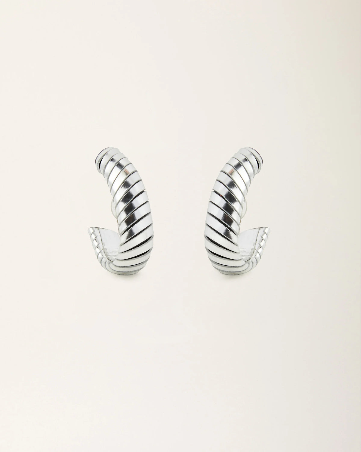 gid://shopify/ProductImage/77373850845527