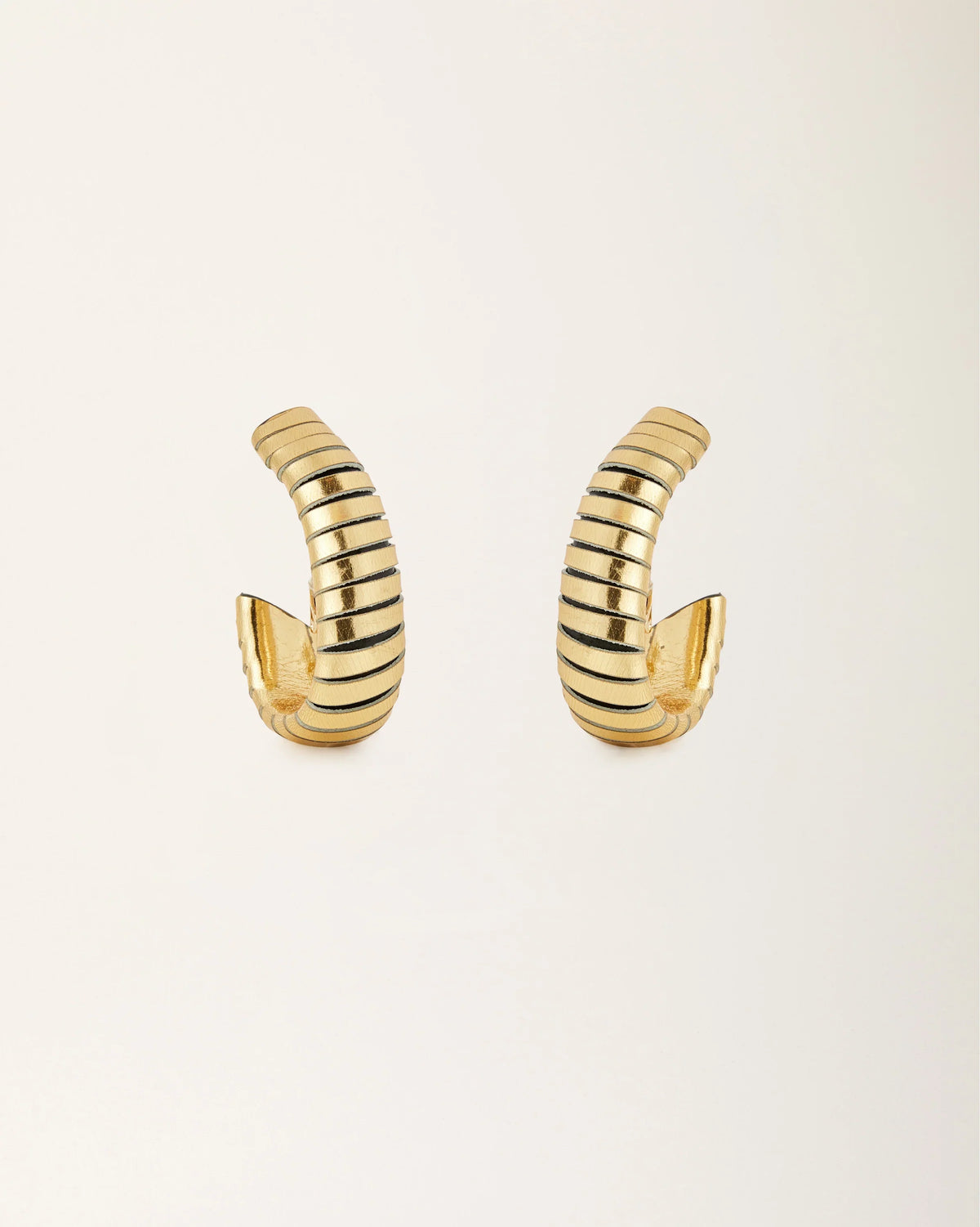 gid://shopify/ProductImage/77373850779991