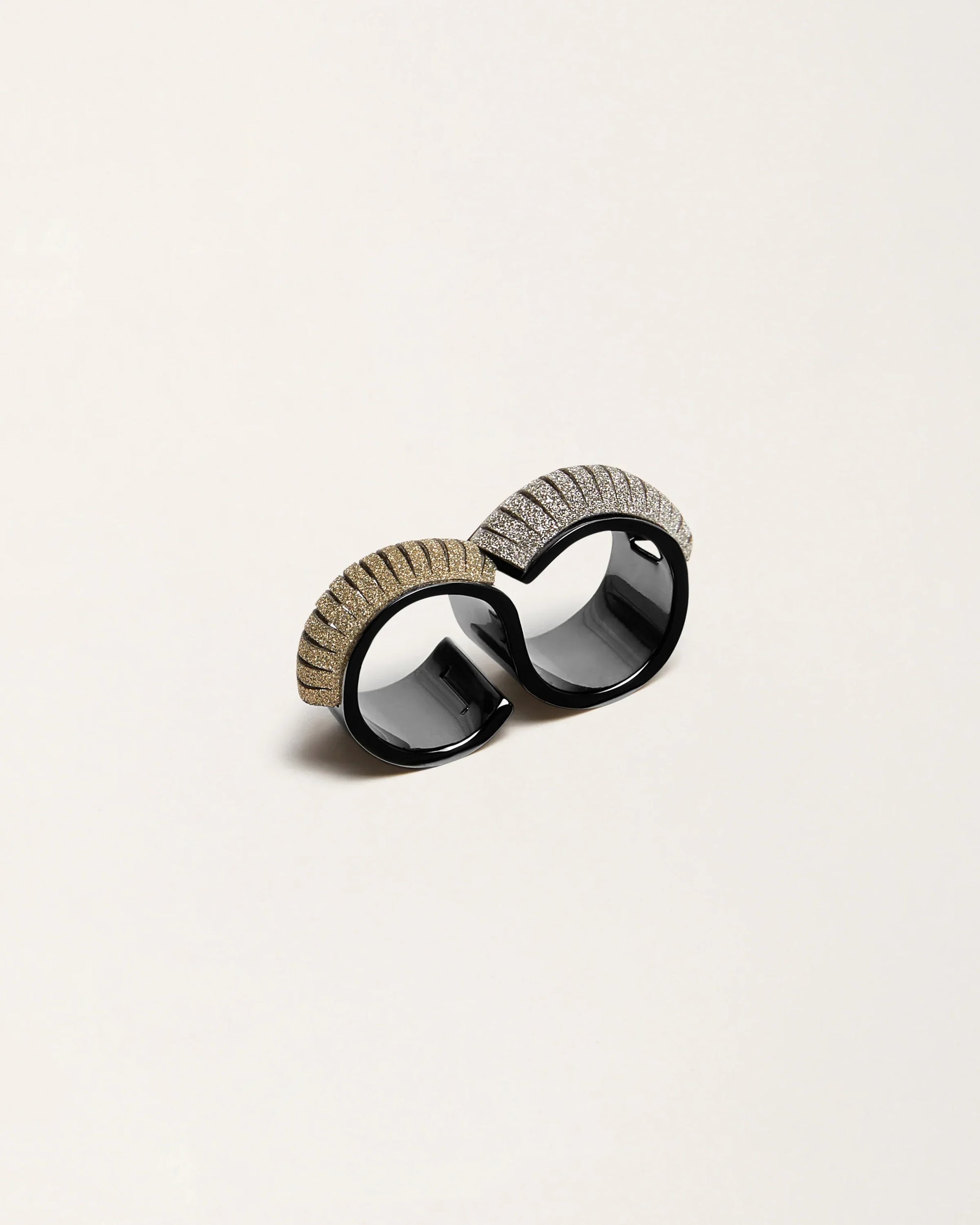 gid://shopify/ProductImage/77381531664727