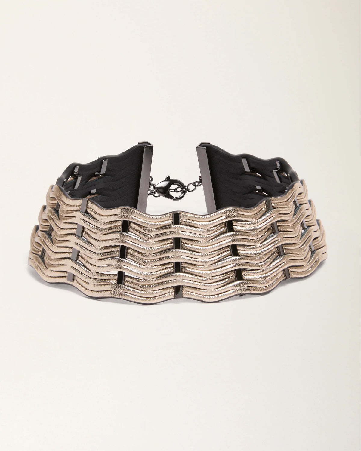 gid://shopify/ProductImage/77303194419543