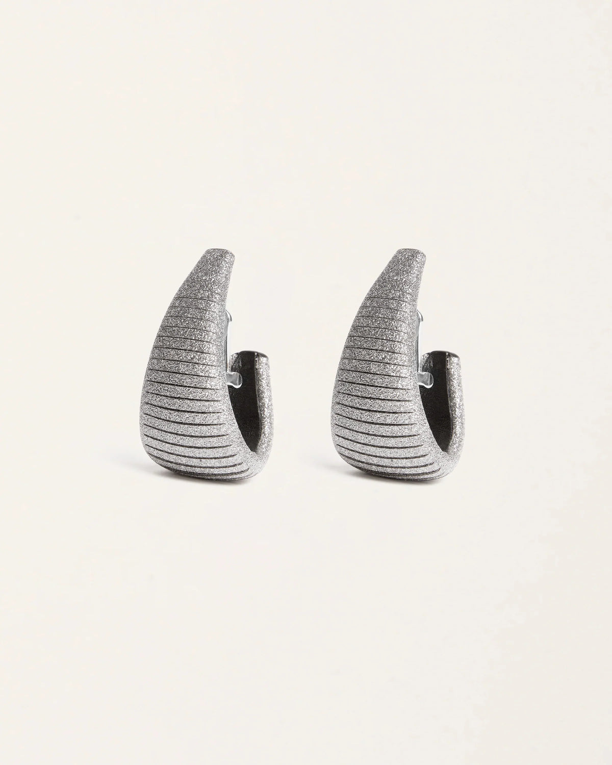 gid://shopify/ProductImage/77384465580375