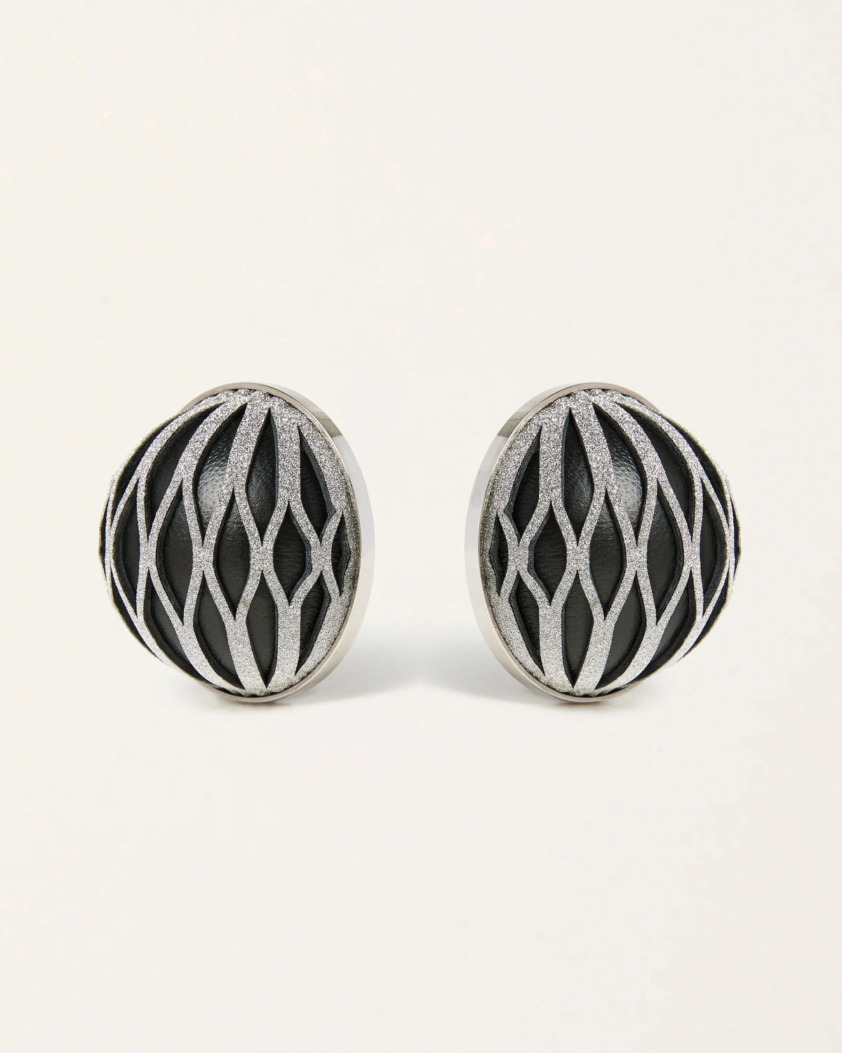 gid://shopify/ProductImage/77364908392791