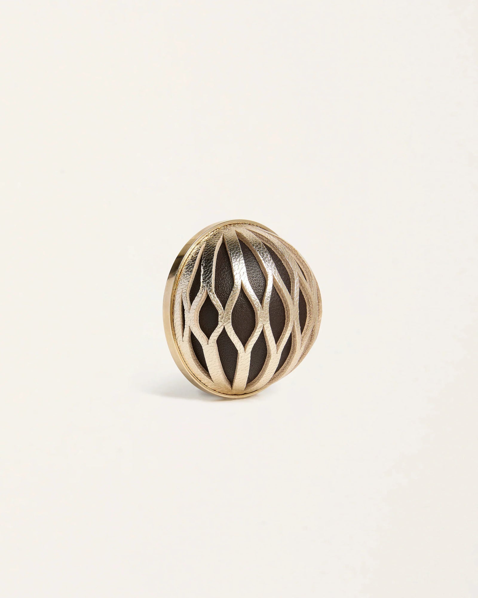 gid://shopify/ProductImage/77434615988567