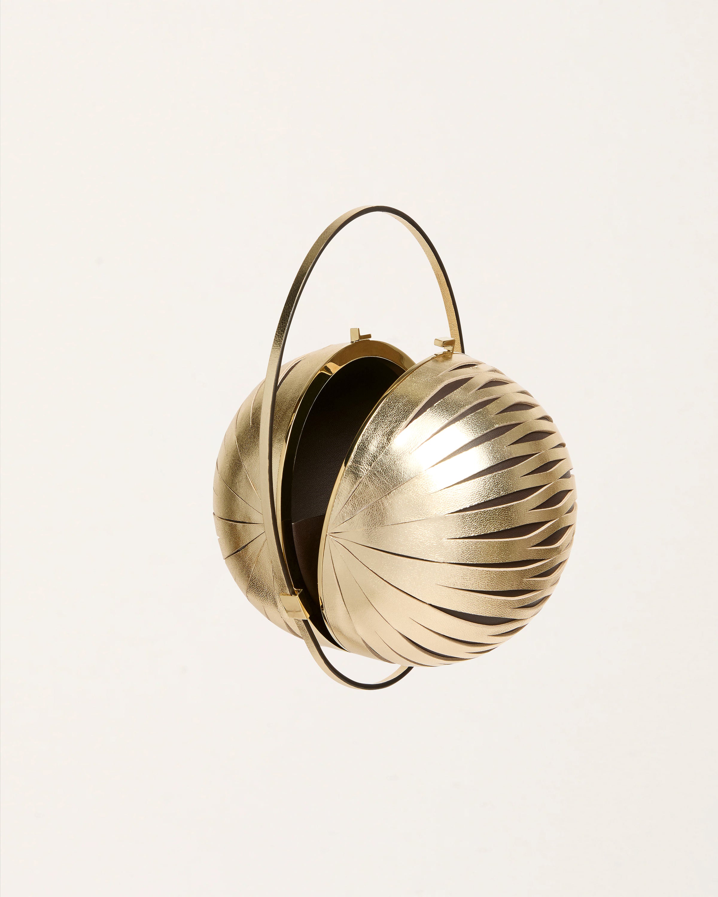 Atomo Gold