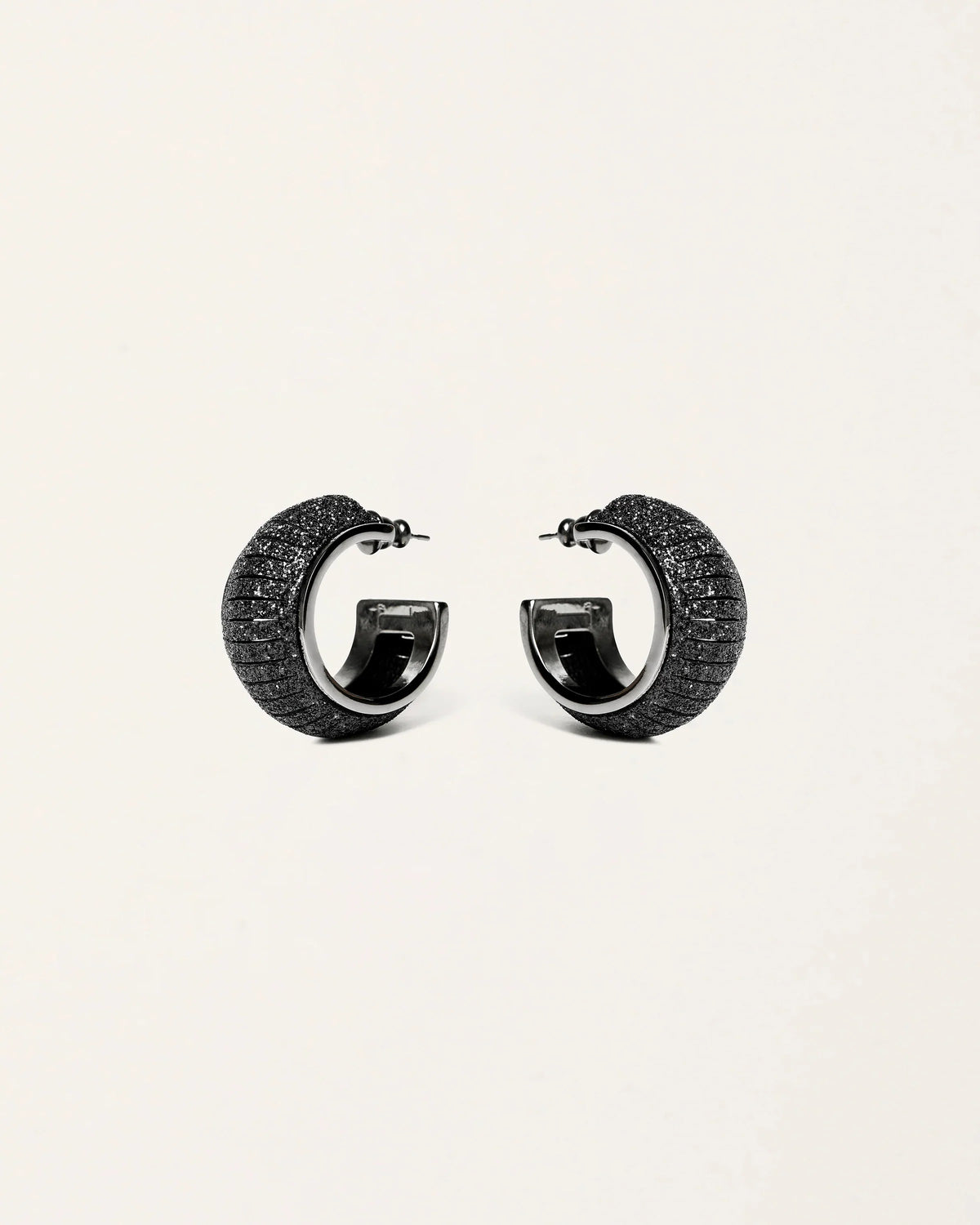 gid://shopify/ProductImage/77365685289303