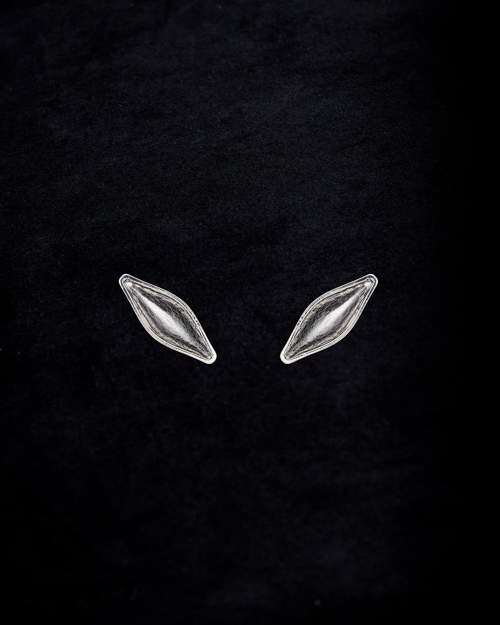 gid://shopify/ProductImage/77362154570071