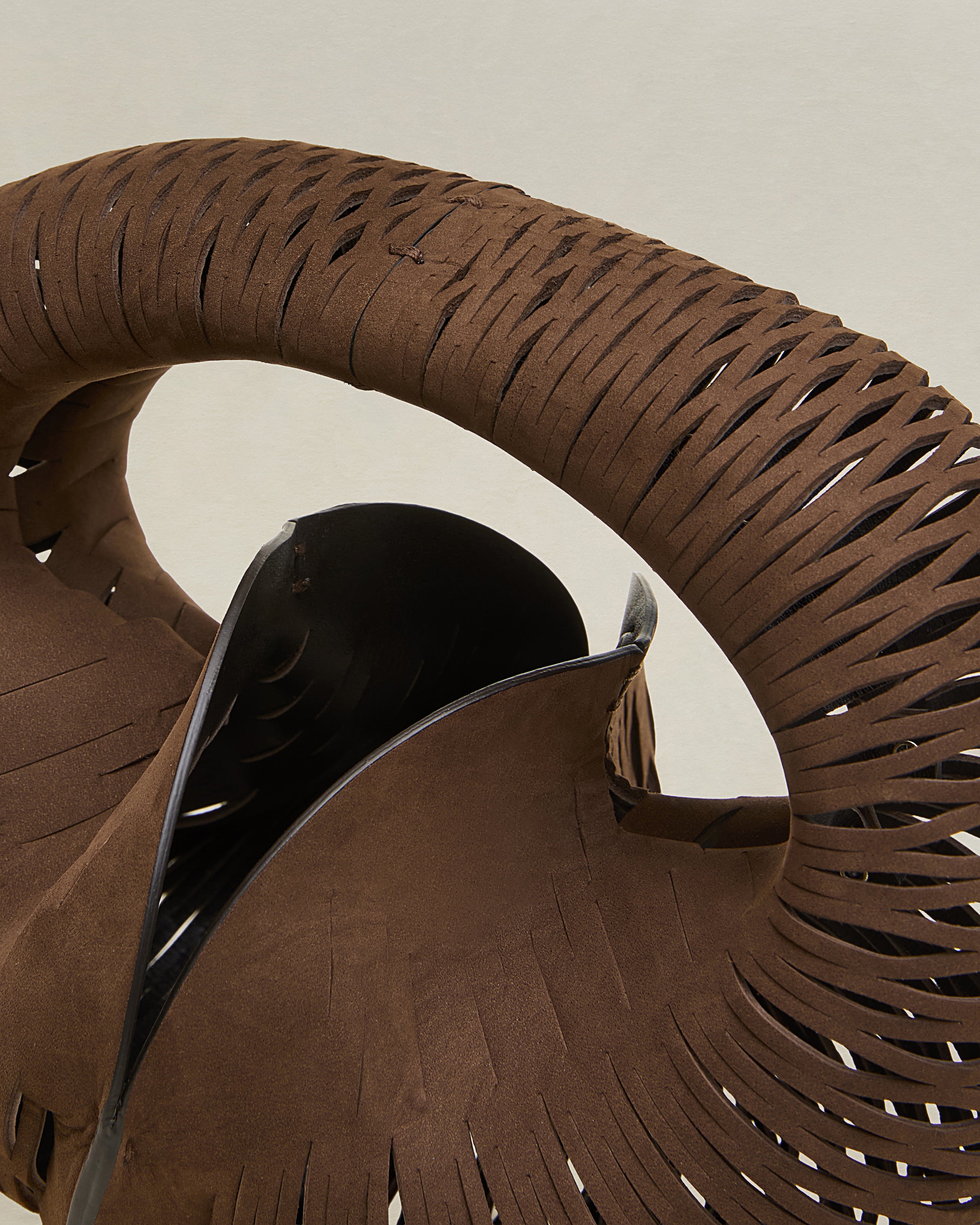 Nest Chocolate Brown