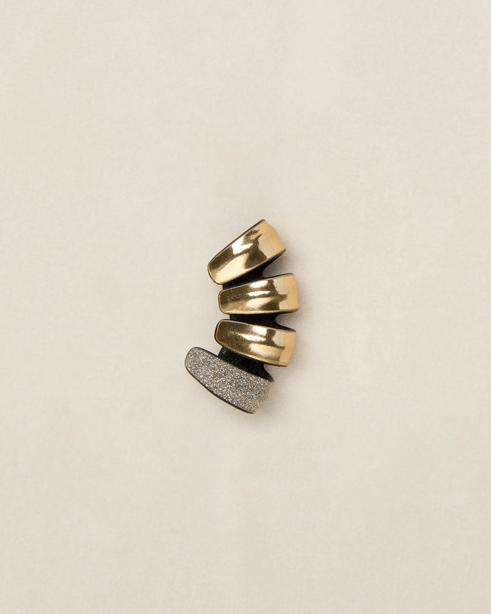 gid://shopify/ProductImage/77386871439703