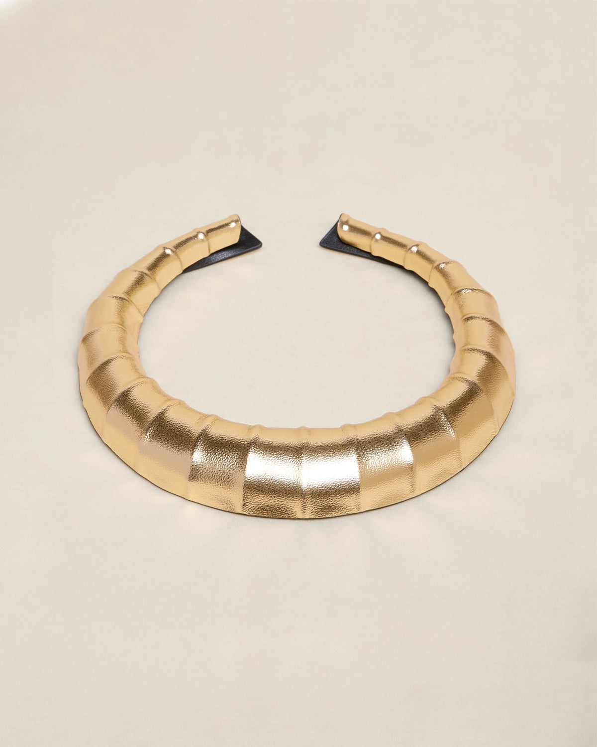 gid://shopify/ProductImage/77386967318871