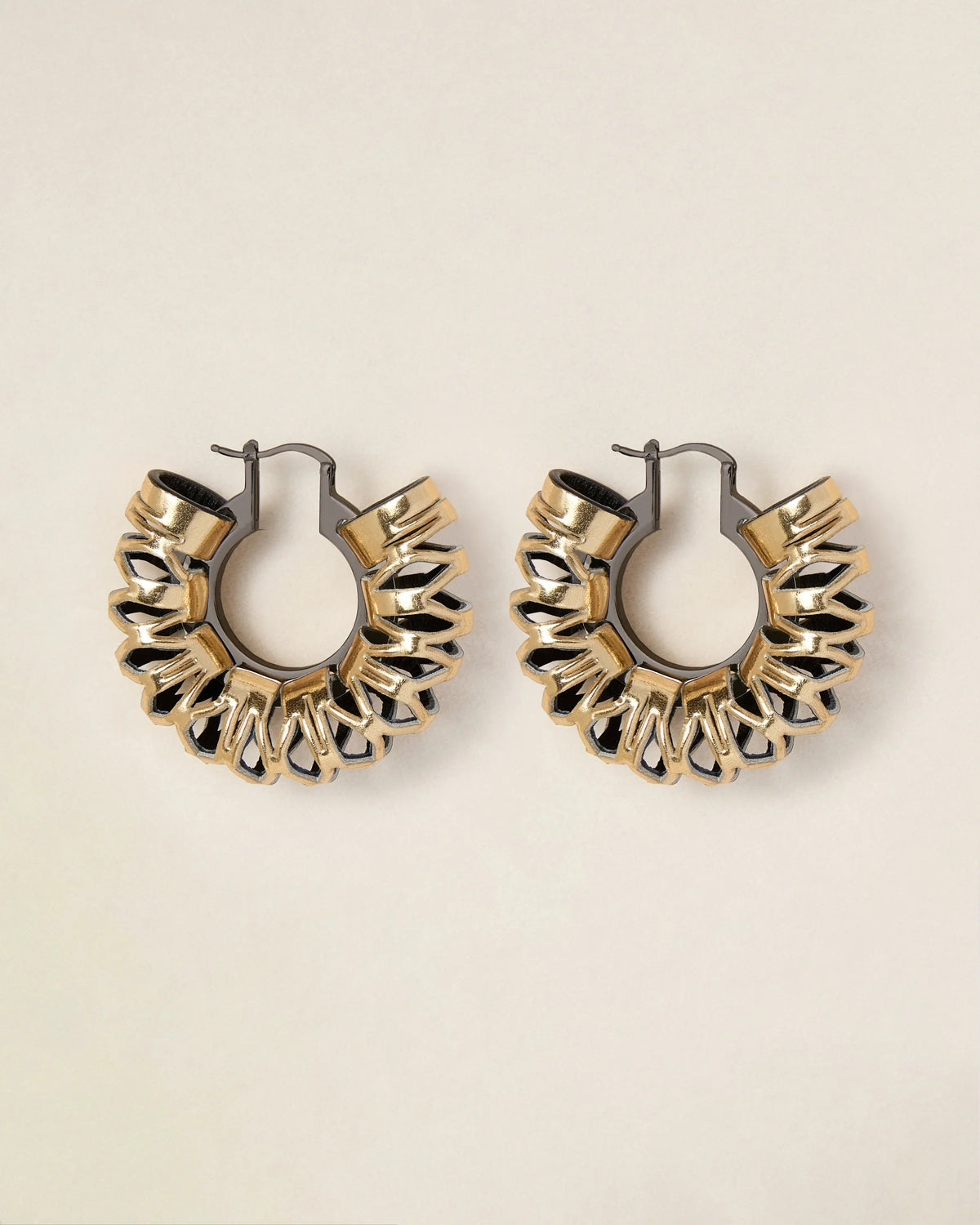gid://shopify/ProductImage/77380208787799