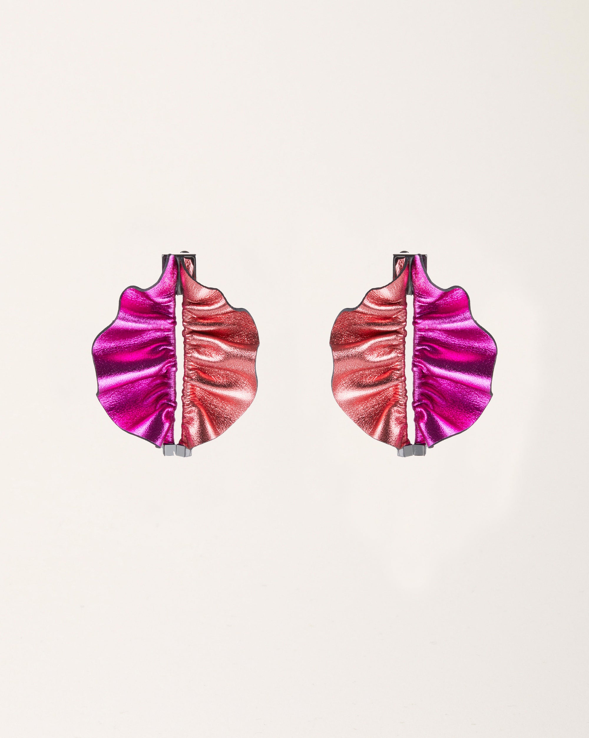 gid://shopify/ProductImage/78975644402007