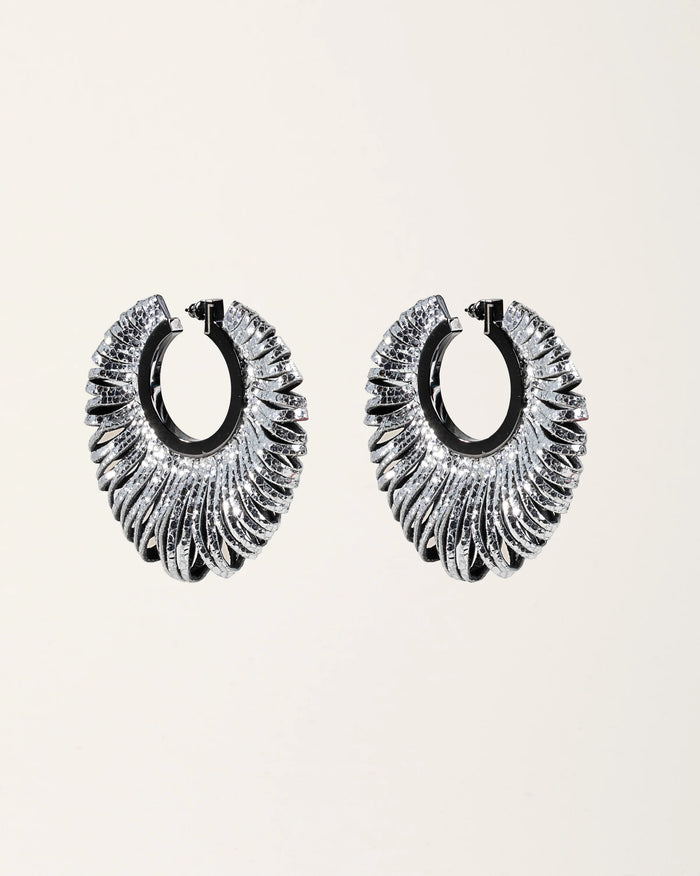 Revolve