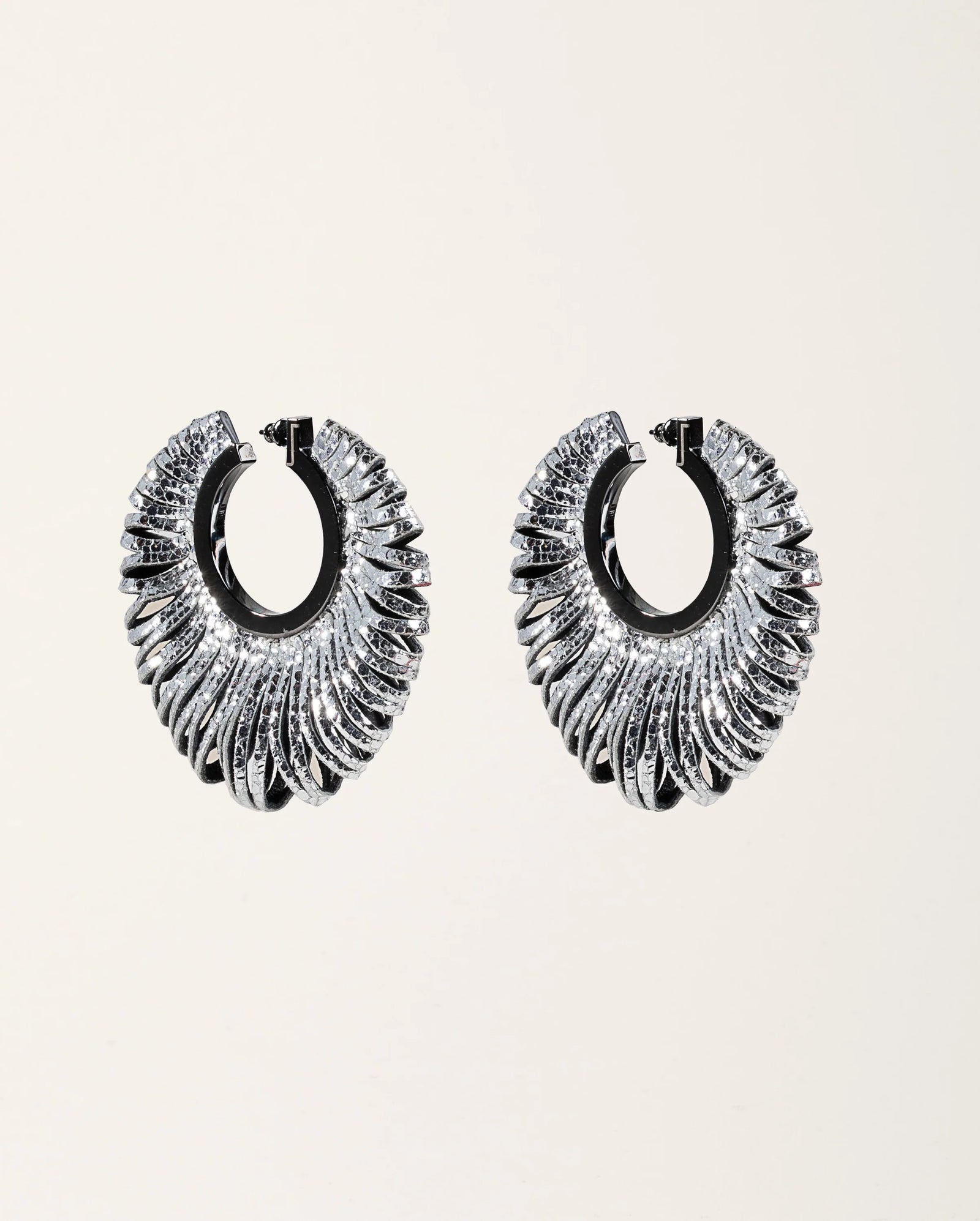 Revolve