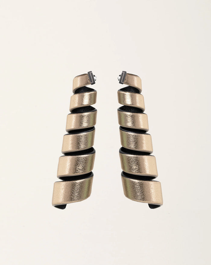 gid://shopify/ProductImage/77387228545367
